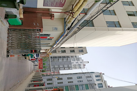 彩虹苑3室2厅2卫85万127m2出售